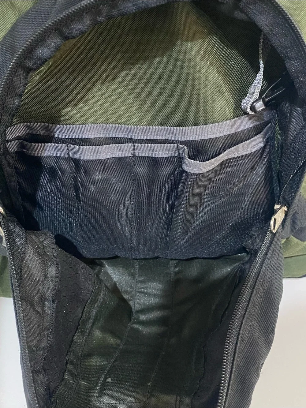 Jansport Big Backpack Green Black Water Bottle Style 43479 School College